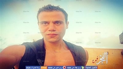 جولة مع الفنانين.. محمد إمام يتعرض لحادث خطير.. وحمادة هلال يؤدي مناسك العمرة