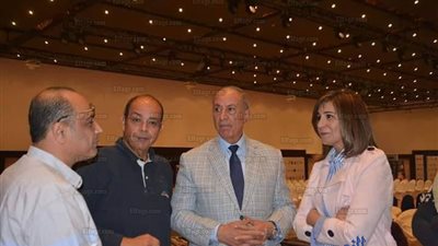 وزيرة الهجرة ومحافظ البحر الأحمر يتفقدان تجهيزات مؤتمر 