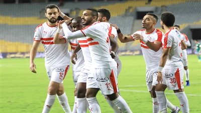 عاجل.. الزمالك يخطف صفقة الأهلي المنتظرة
