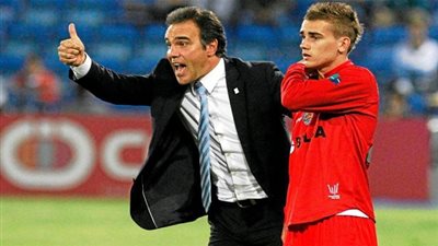 أين تلعب صفقات الأهلي مع مارتن لاسارتي