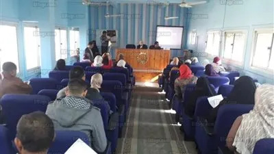 ندوة عن التوعية بـ 