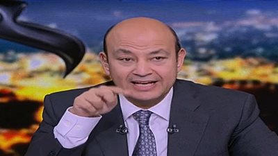 عمرو أديب يعقد مقارنة بين بشار الأسد وحسني مبارك