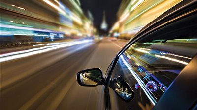 عاجل - السعودية| خبيران يقترحان نظامًا لتقويم سلوك قائدي السيارات المتهورين والمخالفين