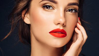 لصاحبات البشرة السمراء.. أخطاء في المكياج عليك تجنبها 