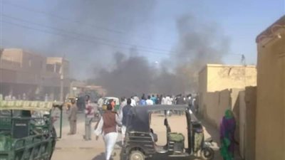 تظاهرات طلابية بعطبرة احتجاجا على زيادة سعر الخبز