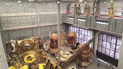 حواس يزور مقر الإعداد لمهرجان 