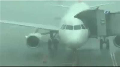 الأمطار تغرق مطار إسطنبول الجديد