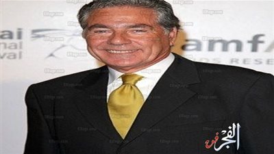 مصطفى فهمي: أنا ورانيا فريد شوقي ماضي وانتهى