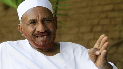 أمين عام نداء السودان مني مناوي يدعو المواطنين للخروج إلى الشارع