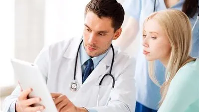 تجنب هذه الأطعمة يساهم في خفض نسبة الكولسترول طبيعيًا