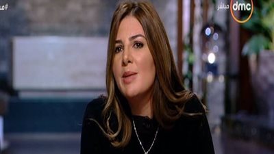 نجلة إبراهيم سعدة عن صورتها مع علاء مبارك في عزاء والدها: لم أشاهده منذ سنوات