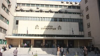 إحالة 3 متهمين للمحاكمة الجنائية بتهمة قتل نرويجي بدار السلام