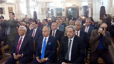 محافظ الدقهلية ومدير الأمن يشهدان احتفالات كنيسة نيقولاوس بأعياد الميلاد (صور)