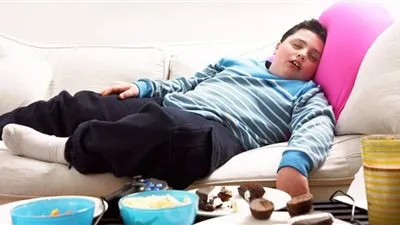 السمنة تهدد طفلك بمرض خطير يتسبب في إعاقة مستديمة