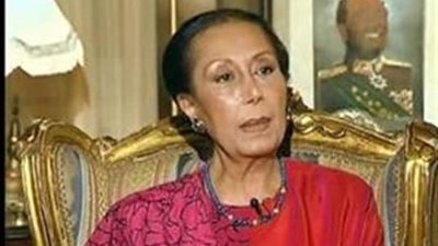 رقية السادات موجهة رسالة لوالدها الراحل: 