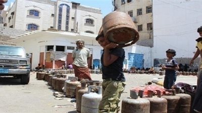 اليمن: ميليشيا الحوثي تبتز سكان صنعاء بالغاز لتجنيدهم