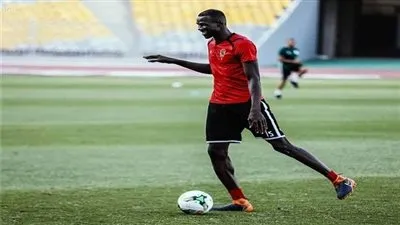 عاجل. صفقة الأهلي الجديدة تطيح بـ