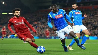 عاجل.. محمد صلاح يدعم كوليبالي برسالة نارية بعد تعرضه للعنصرية