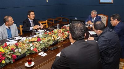 ميناء دمياط يستقبل وفد من تويوتا 