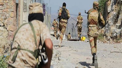 مقتل عشرات الحوثيين في مواجهات مع الجيش اليمني بغرب تعز