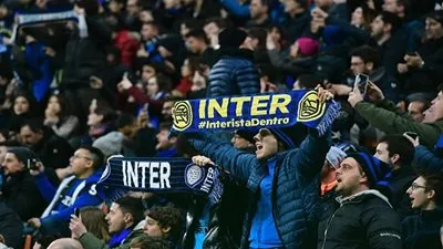 وفاة مشجع وإصابة 4 آخرين في اشتباكات إنتر ونابولي