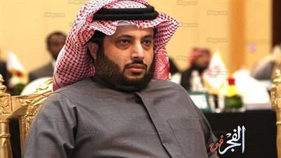 تركي آل الشيخ يبدأ مهام منصبه الجديد من مصر (فيديو)