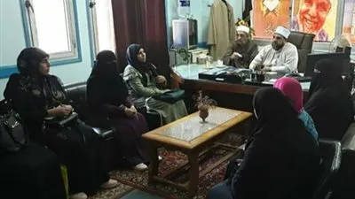 وكيل أوقاف السويس يتابع الاختبارات الشفوية للمتقدمين لمركز إعدادي محفظي القرآن الكريم (صور)