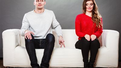 كيف تتعاملين مع خجل الزوج يوم الزفاف؟