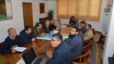 محافظ دمياط ونائب رئيس الهيئة الهندسية ورئيس 