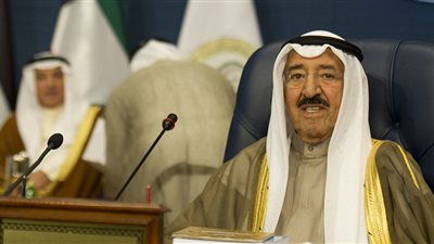 بشار الأسد وأمير الكويت وسط العاصمة السورية دمشق (صورة)