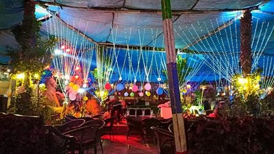 مقاهي السويس كامل العدد في ليلة رأس السنة (صور)