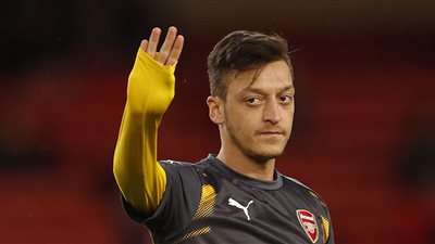 آرسنال يفاجئ أوزيل بقرار صادم 