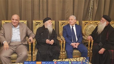محافظ الأقصر يزور كاتدرائية العذراء لتهنئة الأقباط بعيد الميلاد المجيد