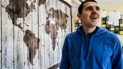 بعد اختفائه 3 سنوات.. أم تعثر على ابنها المصاب بالتوحد في إيطاليا! (صور)