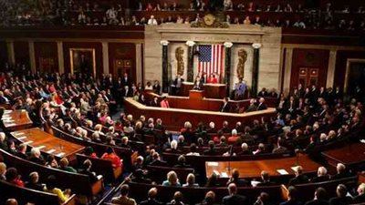 ترامب يدعو زعماء الكونجرس للاجتماع