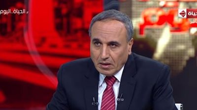 نقيب الصحفيين: يجب تقنين المواقع الإلكترونية.. والرئيس يريد إعلامًا قويًا