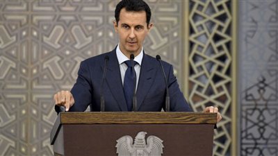 وزير الخارجية البريطاني: بشار الأسد قد يبقى لبعض الوقت للأسف