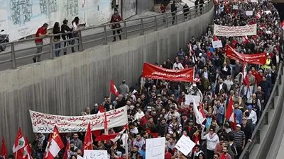 عاجل.. إضراب عام في لبنان للمطالبة بتشكيل الحكومة