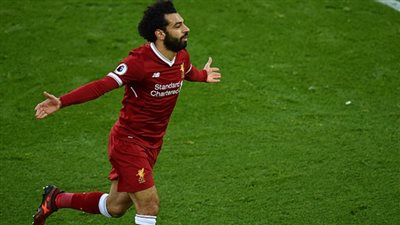 شاهد| رد فعل محمد صلاح بعد اعتداء لاعب مانشستر سيتي عليه 