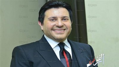 أمن الجيزة يمنع مطربة عراقية من الغناء وهاني شاكر يتدخل