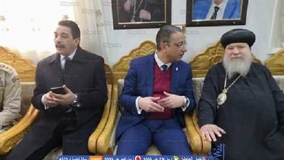 توافد المهنئين بعيد الميلاد المجيد على إيبارشية سوهاج (صور)