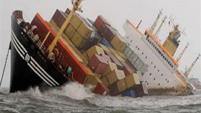 غرق سفينة على متنها مواطنون روس قرب سواحل تركيا