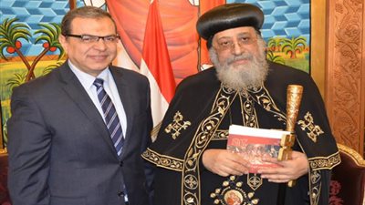 وزير القوي العاملة: الشعب المصري نسيج واحد ولن يفرقه أحد (فيديو)