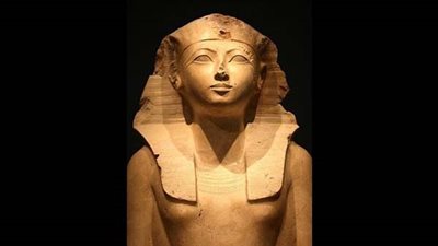 حتشبسوت.. الملكة التى تخلت عن أنوثتها لتحكم مصر