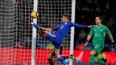 واتفورد يفوز أمام كريستال بالاس بثنائية.. وبيرنلي يعمق جراح فولهام