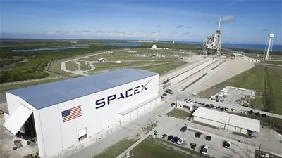 شركة SpaceX الأمريكية تسرح 10% من موظفيها