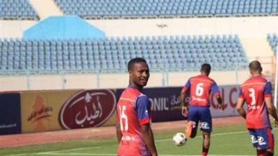 ماذا قدم بيكلي مع بتروجت قبل الانتقال إلى المقاصة؟