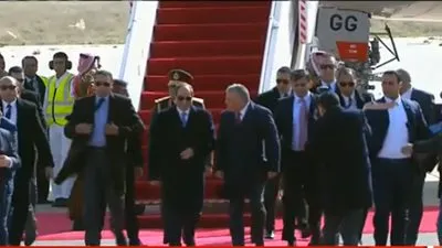 عاجل.. السيسي يصل إلى الأردن