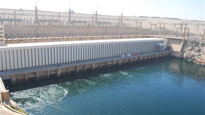 أحد المشاركين في بناء السد السد العالي يكشف تفاصيل عملية البناء