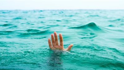 لخلافات أسرية.. إنقاذ طالب هندسة ألقى بنفسه من أعلى كوبري قصر النيل